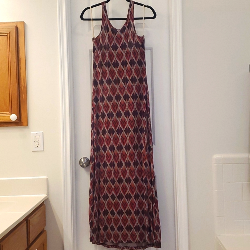 Patterned Raceback Maxi Dress - Size Small